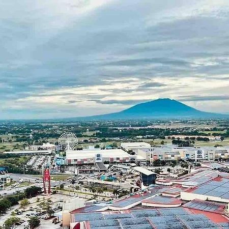1Bedroom Unit At Azure North With Netflix Up To 6Pax Pampanga Exterior foto