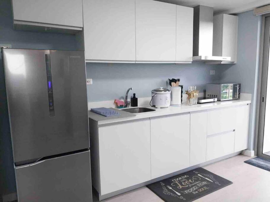 1Bedroom Unit At Azure North With Netflix Up To 6Pax Pampanga Exterior foto